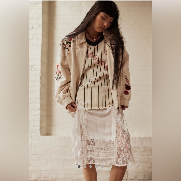 We The Free Trevor Tee NWOT - Picture 5 of 10